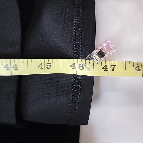 Sympli - Black long draping sweater. - Picture 6 of 11